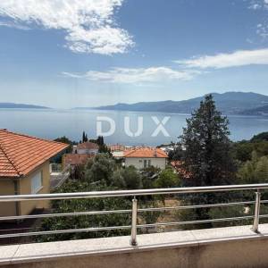 RIJEKA, KANTRIDA – pretežiti dio samostojeće kuće samo 200 m od mora, odlična mikrolokacija i pogled na more