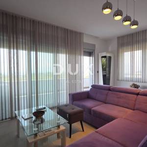 RIJEKA, KOSTRENA - Vila moderne arhitekture s pogledom na more, 297m2