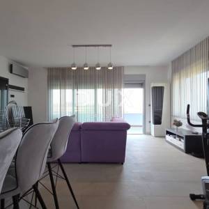 RIJEKA, KOSTRENA - Vila moderne arhitekture s pogledom na more, 297m2