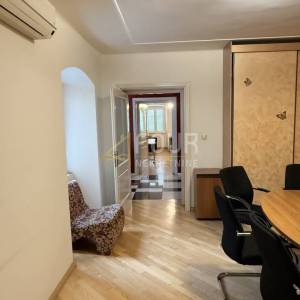 Rijeka, stan na Korzu, 136.17m2, balkon
