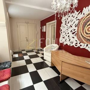Rijeka, stan na Korzu, 136.17m2, balkon