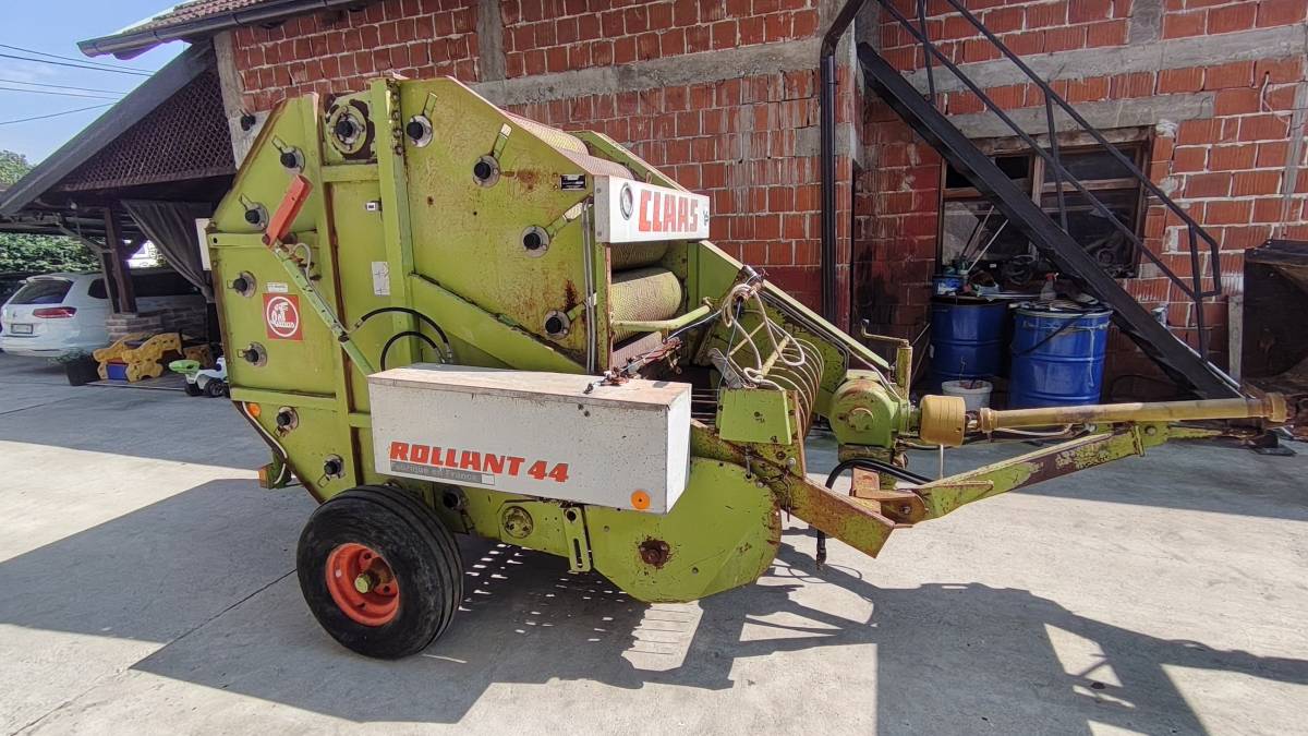 Rolo balirka Claas