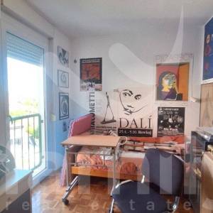 SAMO KOD NAS - STAN ŠIJANA PULA SA LIFTOM