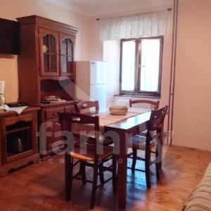 SAMOODRŽIVA KUĆA IZ 18. STOLJEĆA SA SEDAM APARTMANA