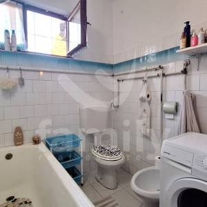SAMOSTOJEĆA PRIZEMNICA SA POGLEDOM NA MORE U BLIZINI PLAŽE