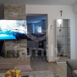 ŠARMANTAN STAN S VRTOM U MIRNOM DIJELU MEDULINA