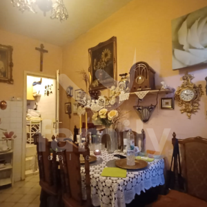 ŠARMANTNA STARA KUĆA U PULI KOJA ČEKA OBNOVU