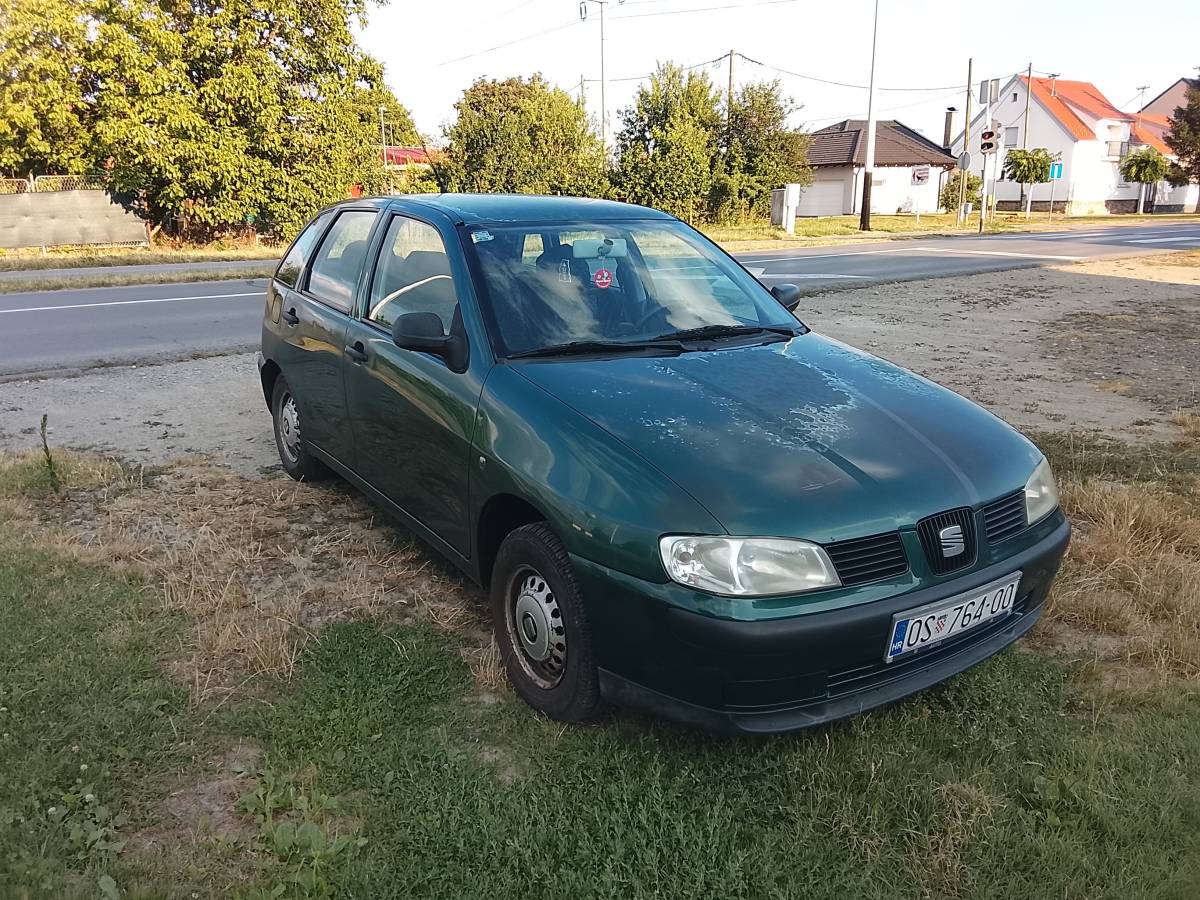 Seat Ibiza 1.9 SDI, 2001. godište. Registriran do 04/2027