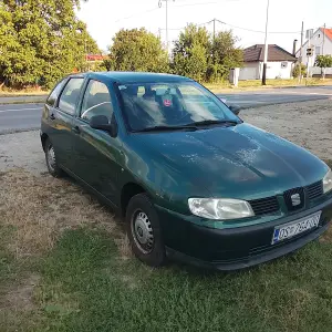 Seat Ibiza 1.9 SDI, 2001. godište. Registriran do 04/2027