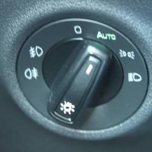 Škoda Karoq 1.5 TSi DSG *LED, NAVIGACIJA, KAMERA*