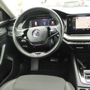 Škoda Octavia 2.0 TDi DSG *LED, NAVIGACIJA, KAMERA*