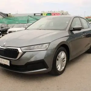 Škoda Octavia 2.0 TDi DSG *LED, NAVIGACIJA, KAMERA*