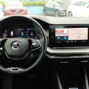 Škoda Octavia 2.0 TDi DSG 150ks *LED, NAVIGACIJA*