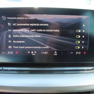Škoda Octavia Combi 2.0 TDi DSG *LED, NAVIGACIJA*