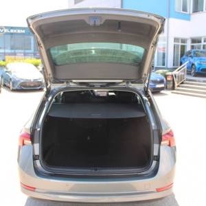 Škoda Octavia Combi 2.0 TDi DSG *LED, NAVIGACIJA*