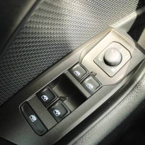 Škoda Octavia Combi 2.0 TDi DSG *LED, NAVIGACIJA*