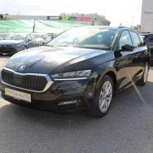 Škoda Octavia Combi 2.0 TDi DSG 150ks *LED, NAVIGACIJA*