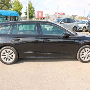 Škoda Octavia Combi 2.0 TDi DSG 150ks *LED, NAVIGACIJA*