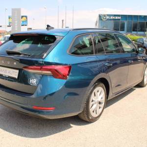 Škoda Octavia Combi 2.0 TDi DSG *LED, NAVIGACIJA*