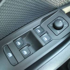 Škoda Octavia Combi 2.0 TDi DSG *LED, NAVIGACIJA*