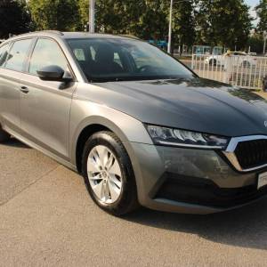 Škoda Octavia Combi 2.0 TDi *LED, NAVIGACIJA, KAMERA*