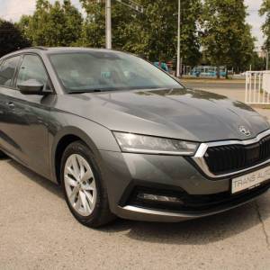 Škoda Octavia Combi 2.0 TDi DSG *LED, NAVIGACIJA*