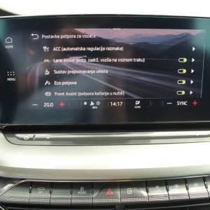 Škoda Octavia Combi 2.0 TDi DSG *LED, NAVIGACIJA*