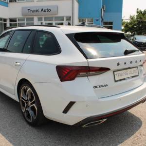 Škoda Octavia Combi RS 2.0 TDi DSG *LED, NAVIGACIJA, KAMERA*