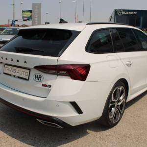 Škoda Octavia Combi RS 2.0 TDi DSG *LED, NAVIGACIJA, KAMERA*