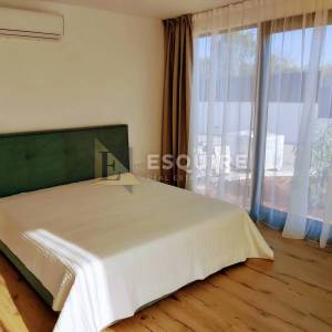 ŠOLTA Urbana luksuzna villa uz more - 237m2