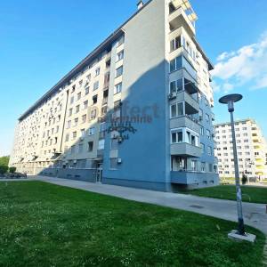 ŠPANSKO, ANTUNA ŠOLJANA, I. kat, lift, 3-soban stan, garaža, šupa