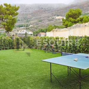SPLIT- KLIS Moderna villa sa bazenom i panoramskim pogledom