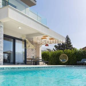 SPLIT - URBAN VILLA WITH THE VIEW