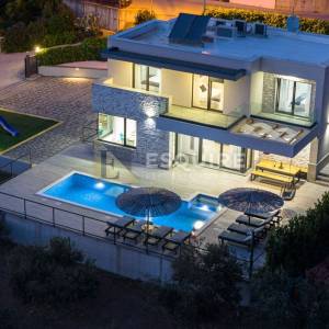 SPLIT - URBAN VILLA WITH THE VIEW