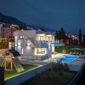 SPLIT - URBAN VILLA WITH THE VIEW