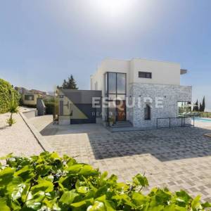 SPLIT - URBAN VILLA WITH THE VIEW