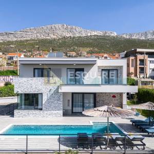 SPLIT - URBAN VILLA WITH THE VIEW