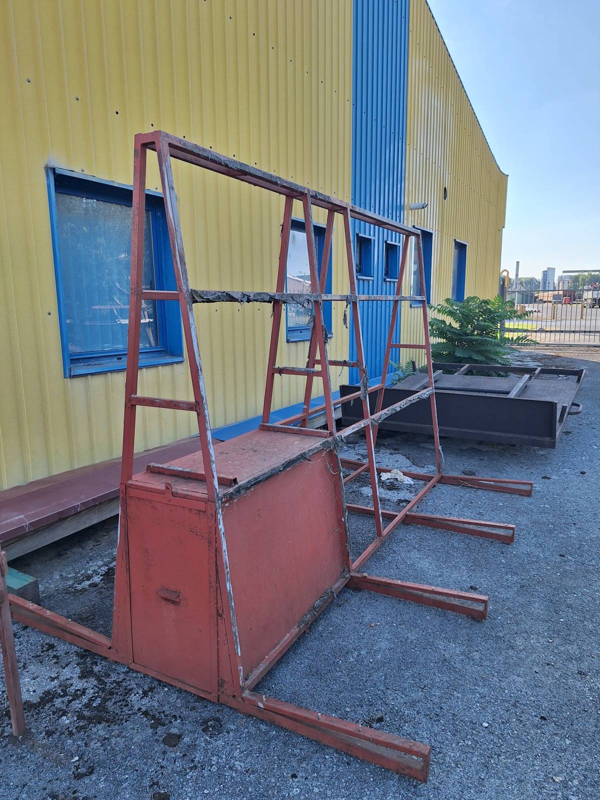 Stalak za transport stolarije