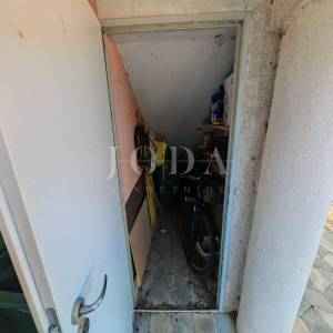 Stan 72m2 sa dva balkona i parlingom