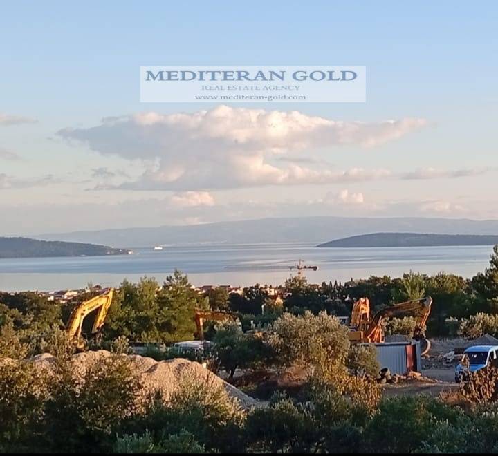 Stan, Kaštel Novi, novogradnja