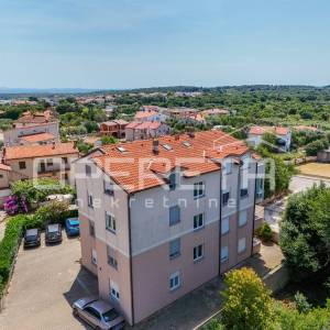 Stan s panoramskim pogledom prema moru i okolici, Ližnjan