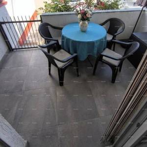 Stan s terasom  – 100 m od mora, Novigrad