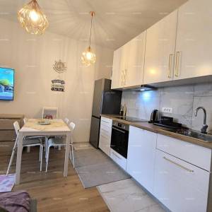 Stan s terasom  – 100 m od mora, Novigrad
