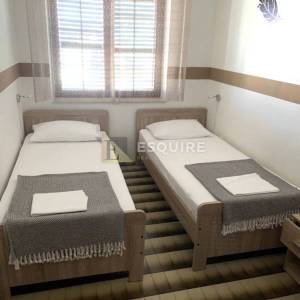 STARIGRAD - PAKLENICA - Kuća, drugi red do mora - 695m2