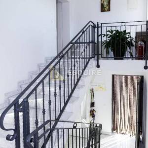 SUKOŠAN - Kuća sa tri stana ukupne stambene površine - 345m2