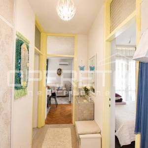 Svijetao 1S+DB s lođom | 12. kat | 40 m² | Dva lifta