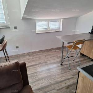 TAR – VABRIGA, STAN U POTKROVLJU, 84 m2