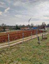 Tinjan, mali gradić smješten u središnjoj Istri 21 km od Poreča