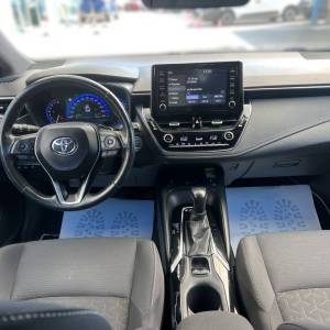 Toyota Corolla TS 2.0 Hybrid Team D CVT