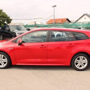 Toyota Corolla wagon 1.8 Hybrid AUTOMATIK *LED, NAVIGACIJA, KAMERA*